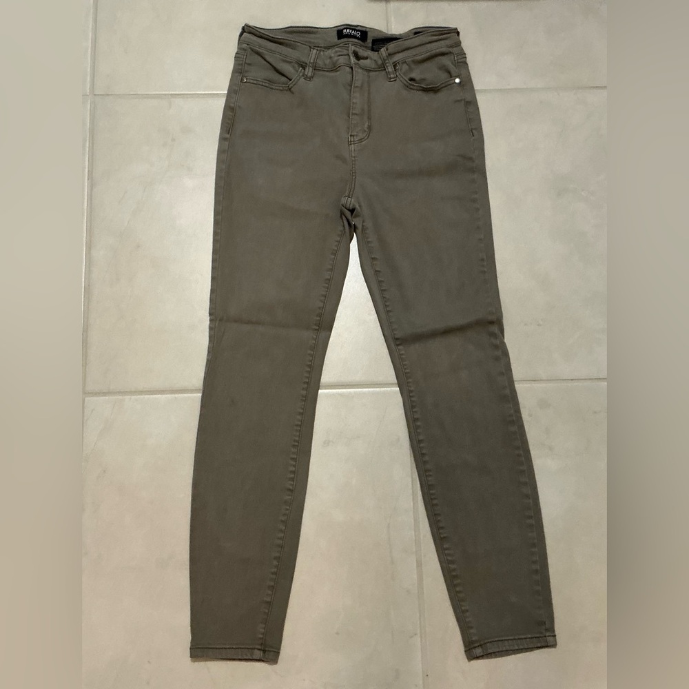 Buffalo David Bitton Women's Skinny Jeans in Olive
